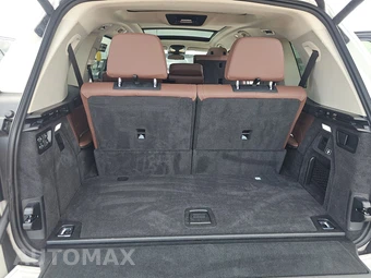 2025 BMW X7 xDrive40i - miniatura 24