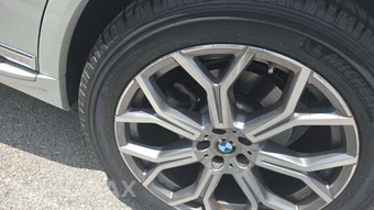 2025 BMW X7 xDrive40i - miniatura 29