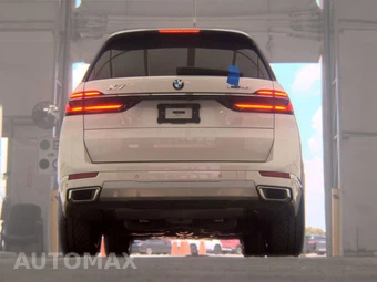2025 BMW X7 xDrive40i - miniatura 7