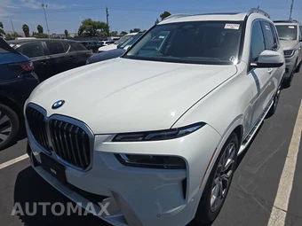 2025 BMW X7 xDrive40i