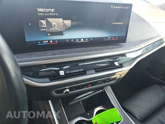 2025 BMW X7 xDrive40i – miniatura 16