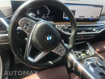 2025 BMW X7 xDrive40i – miniatura 10