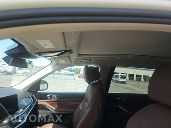 2025 BMW X7 xDrive40i – miniatura 14