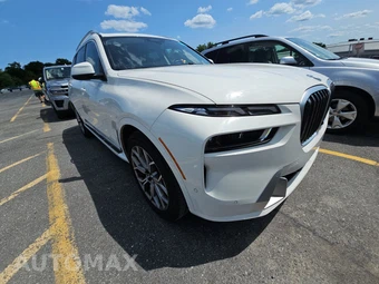 2025 BMW X7 xDrive40i – miniatura 3