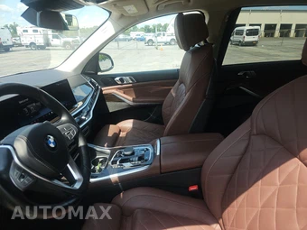 2025 BMW X7 xDrive40i – miniatura 7