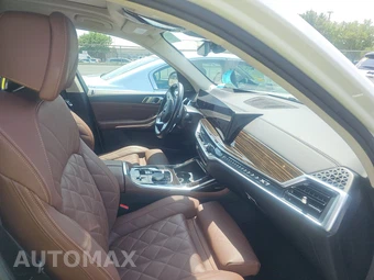 2025 BMW X7 xDrive40i – miniatura 8