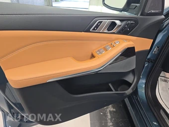 2025 BMW X7 xDrive40i – miniatura 9