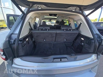 2025 BMW X7 xDrive40i - miniatura 15