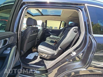 2025 BMW X7 xDrive40i – miniatura 13