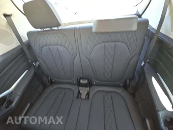 2025 BMW X7 xDrive40i – miniatura 14