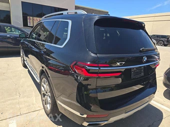 2025 BMW X7 xDrive40i – miniatura 2