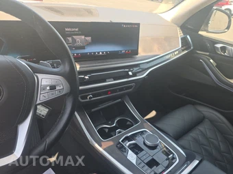 2025 BMW X7 xDrive40i – miniatura 11