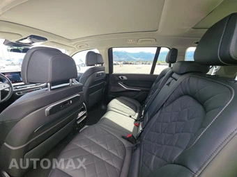 2025 BMW X7 xDrive40i – miniatura 13