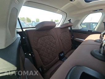 2025 BMW X7 xDrive40i – miniatura 14