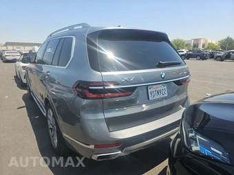 2025 BMW X7 xDrive40i – miniatura 6