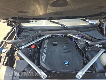 2025 BMW X7 xDrive40i - miniatura 17