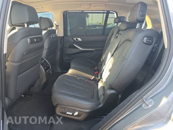 2025 BMW X7 xDrive40i – miniatura 19