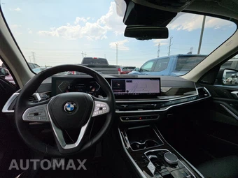 2025 BMW X7 xDrive40i – miniatura 11