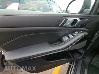 2025 BMW X7 xDrive40i – miniatura 9
