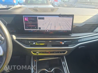 2025 BMW X7 xDrive40i – miniatura 11