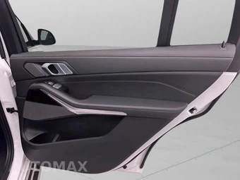2025 BMW X7 xDrive40i - miniatura 15