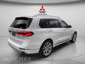 2025 BMW X7 xDrive40i - miniatura 4