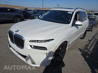 2025 BMW X7 xDrive40i