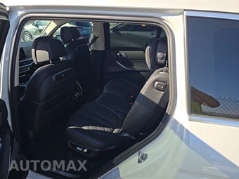 2025 BMW X7 xDrive40i – miniatura 13