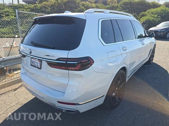 2025 BMW X7 xDrive40i – miniatura 4
