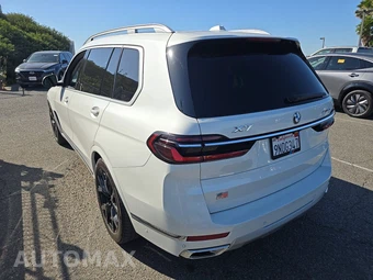 2025 BMW X7 xDrive40i – miniatura 6