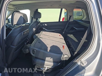 2025 BMW X7 xDrive40i – miniatura 13