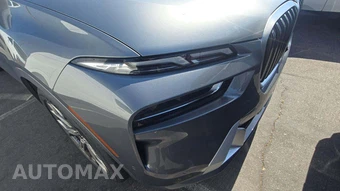 2025 BMW X7 xDrive40i – miniatura 26