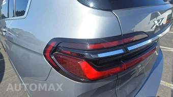 2025 BMW X7 xDrive40i – miniatura 33