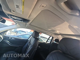2025 BMW X7 xDrive40i – miniatura 21