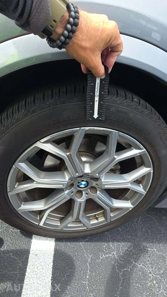 2025 BMW X7 xDrive40i – miniatura 31