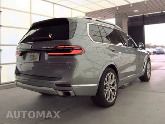 2025 BMW X7 xDrive40i – miniatura 5
