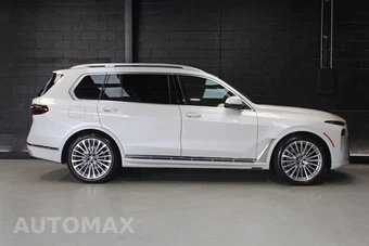 2025 BMW X7 xDrive40i – miniatura 17