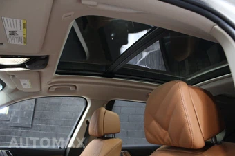 2025 BMW X7 xDrive40i – miniatura 22