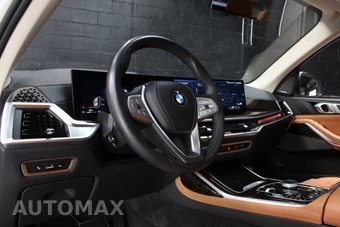 2025 BMW X7 xDrive40i – miniatura 26
