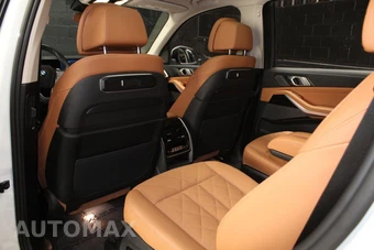 2025 BMW X7 xDrive40i – miniatura 35