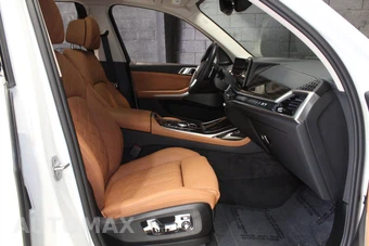 2025 BMW X7 xDrive40i – miniatura 45