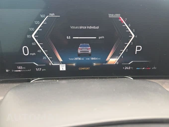 2025 BMW X7 xDrive40i - miniatura 18