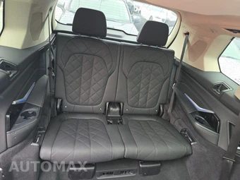 2025 BMW X7 xDrive40i - miniatura 20