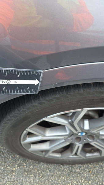 2025 BMW X7 xDrive40i - miniatura 38