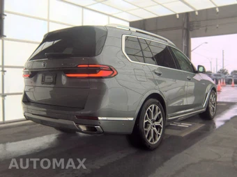 2025 BMW X7 xDrive40i - miniatura 5