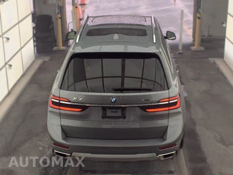 2025 BMW X7 xDrive40i - miniatura 6