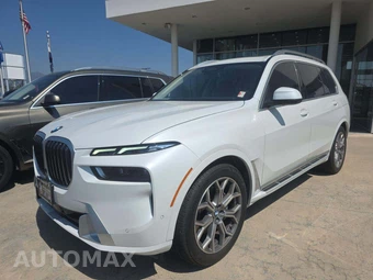 2025 BMW X7 xDrive40i