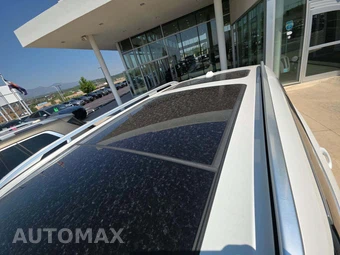2025 BMW X7 xDrive40i - miniatura 12
