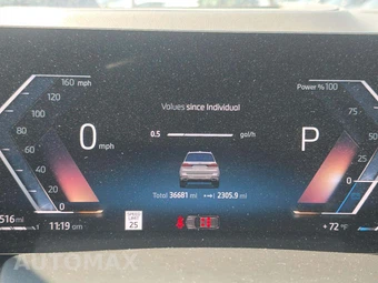 2025 BMW X7 xDrive40i - miniatura 9