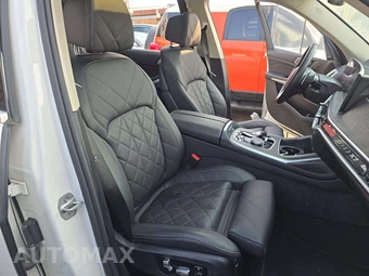 2025 BMW X7 xDrive40i - miniatura 19